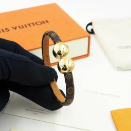 Picture of LV Bracelet _SKULVbracelet12290311432